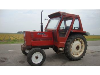 Farm tractor FIAT 780: picture 1