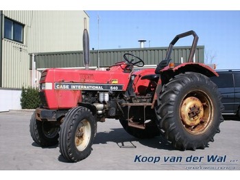 Case IH 640 - Farm tractor