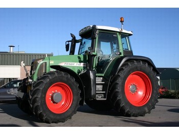 Fendt 718 TMS - Farm tractor