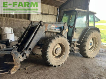 Ford 8240 - Farm tractor