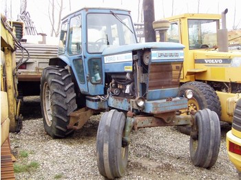 Ford 8700 - Farm tractor