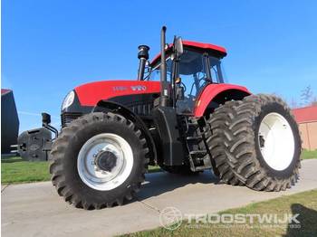 YTO 1804 - Farm tractor