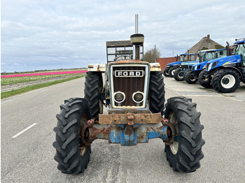 Ford 5000 - Farm tractor: picture 2