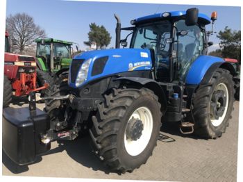 Farm tractor New Holland T 7.270 AUTOCOMMAND: picture 1