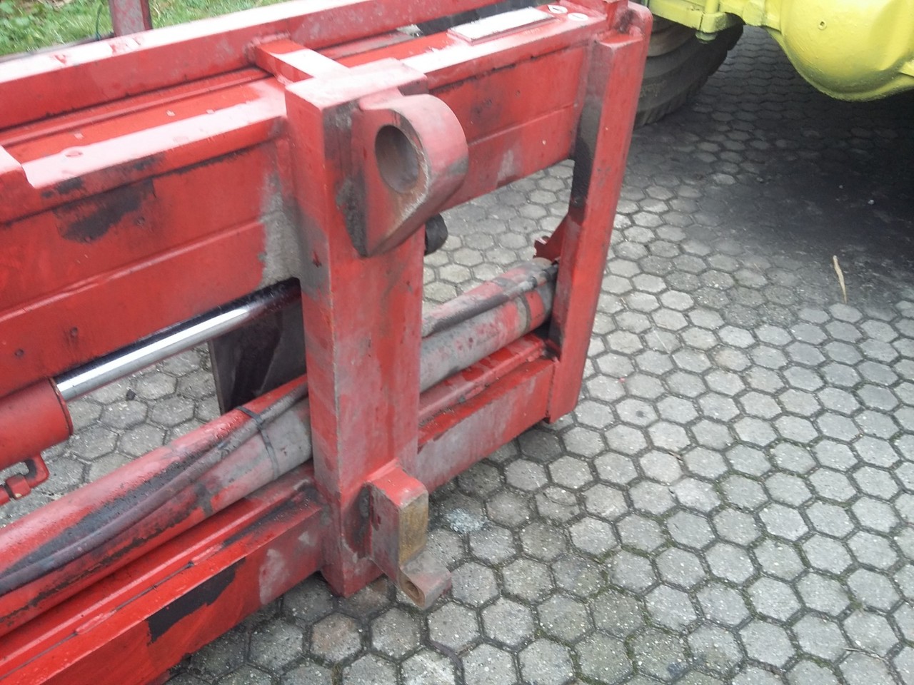 Clamp for Forklift BOLZONI AURAMO BA-65PF: picture 6