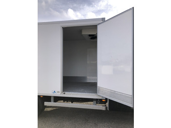 IVECO daily - Refrigerated delivery van: picture 3