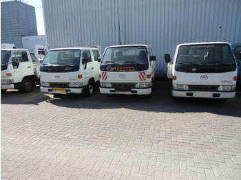 TOYOTA DYNA 100 - Open body delivery van