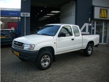 Toyota Hilux 2.5 D4D 75KW 4X4 Extra Cab -- € 7950.- -- - Open body delivery van