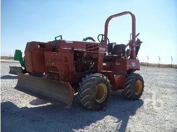 Ditch Witch 3700DD - Construction machinery