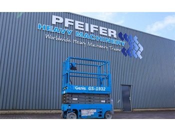 Genie GS1932 Electric, Working Height 7.8 m, 227kg Capac  - Scissor lift: picture 1