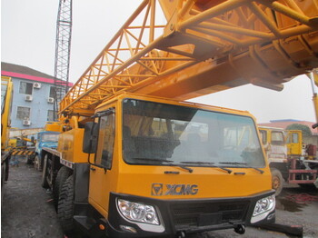 XCMG QY70K - Mobile crane
