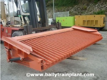 Sandvik 14ft Hydraulic Tipping Grid - Construction machinery