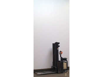 Stacker Crown WES2300-1,4TT: picture 1