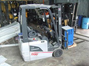 Nissan 1N1L180 - Forklift