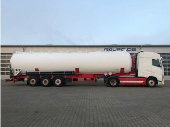 Tanker semi-trailer for transportation of silos Feldbinder KIP 66.3 Silo 66.000 L 3 Achse mit ADR: picture 1