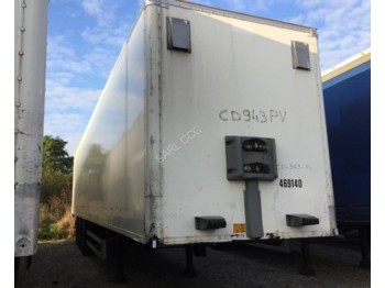 Closed box semi-trailer Fruehauf CD 943 PV fourgon 3 essieux: picture 1