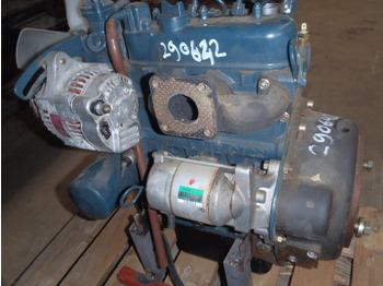 KUBOTA D722 - Engine