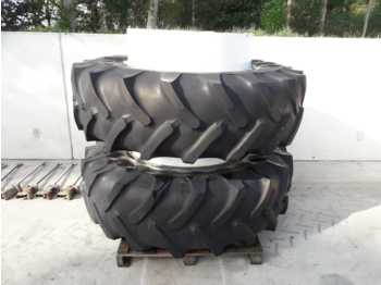 Wheels and tires for Farm tractor Michelin Dubbellucht 20.8R38: picture 1