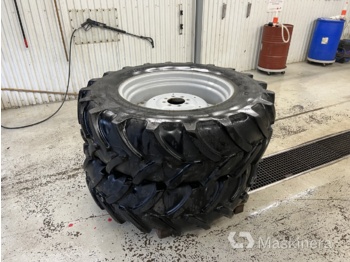  Traktordäck Firestone Performer 85 - Wheel and tire package