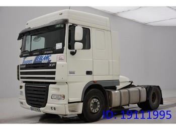 Tractor unit DAF XF105.460 Space Cab: picture 1