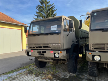 Steyr 12M18 - Curtain side truck