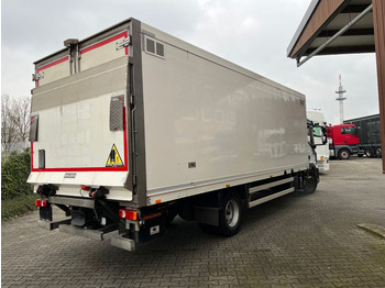 Iveco EuroCargo 120E25  - Box truck: picture 5
