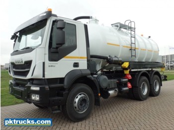 New Tanker truck Iveco Trakker AD380T38H: picture 1