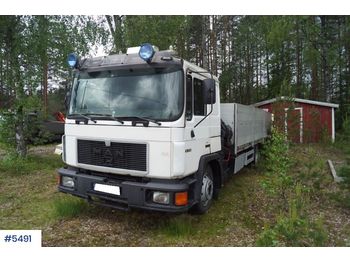 Dropside/ Flatbed truck MAN 15 232: picture 1