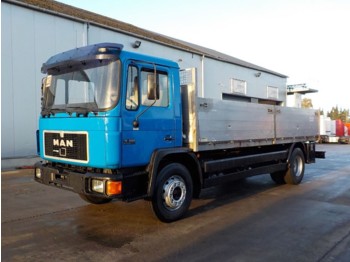 Dropside/ Flatbed truck MAN 18.262 (steel susp / 6 cylinder / zf-gearbox): picture 1