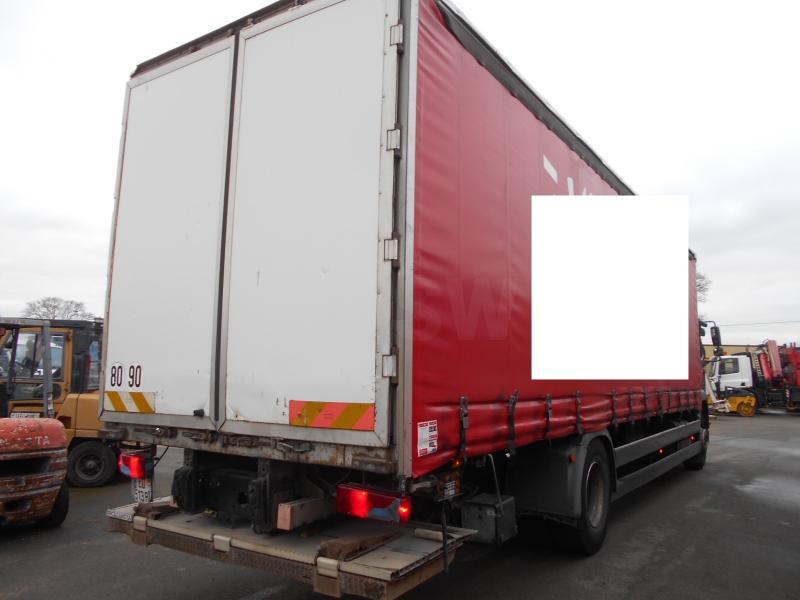 Curtain side truck MAN TGA 18.320: picture 6