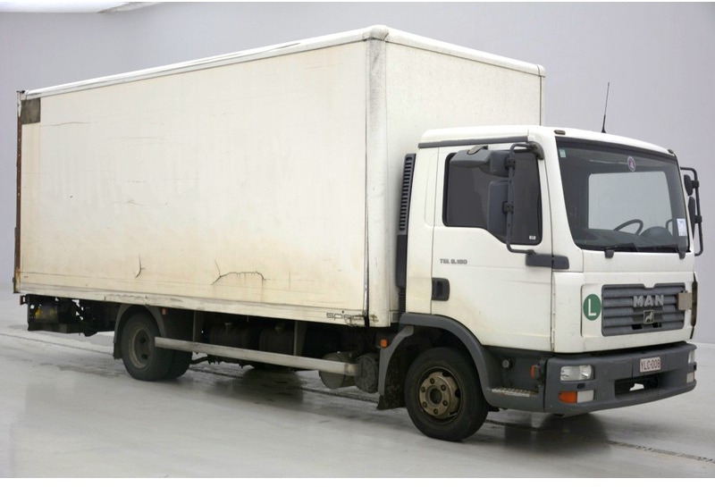Box truck MAN TGL 8.180: picture 2