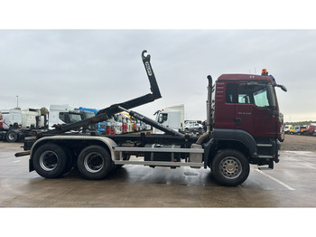 MAN TGS 33.440 (BELGIAN TRUCK / PERFECT / BIG AXLES / STEEL SUSPENSION / MANUAL GEARBOX) - Container transporter/ Swap body truck: picture 3