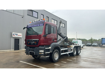 MAN TGS 33.440 (BELGIAN TRUCK / PERFECT / BIG AXLES / STEEL SUSPENSION / MANUAL GEARBOX) - Container transporter/ Swap body truck: picture 1