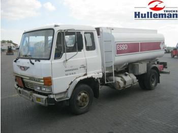 DIV HINO FD 174 SA ECONO DIESEL 4X2 STEEL SUSSPE - Tanker truck