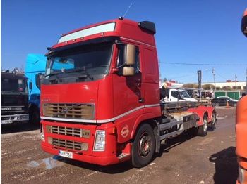Container transporter/ Swap body truck VOLVO FH12 420: picture 1