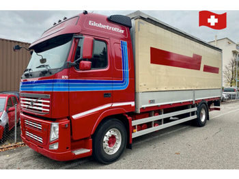 Curtain side truck Volvo FH460: picture 1